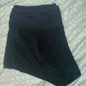 Lululemon black shorts